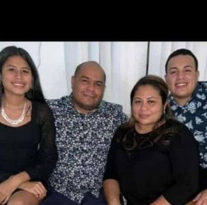 Meet your Posher, Eddy luz